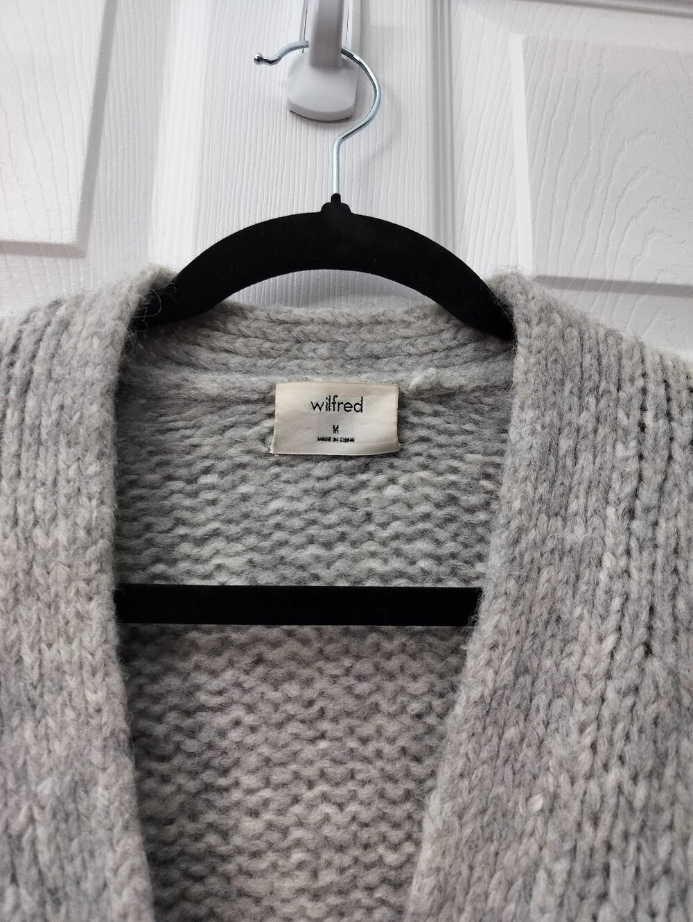 Wilfred Sweater - Picture 2 of 5